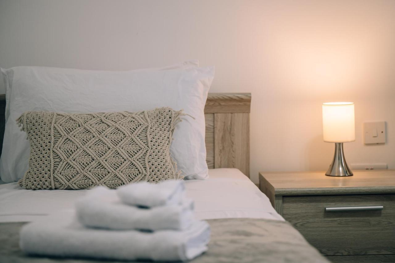 Crimson Court Apartment Is-Swieqi Екстериор снимка
