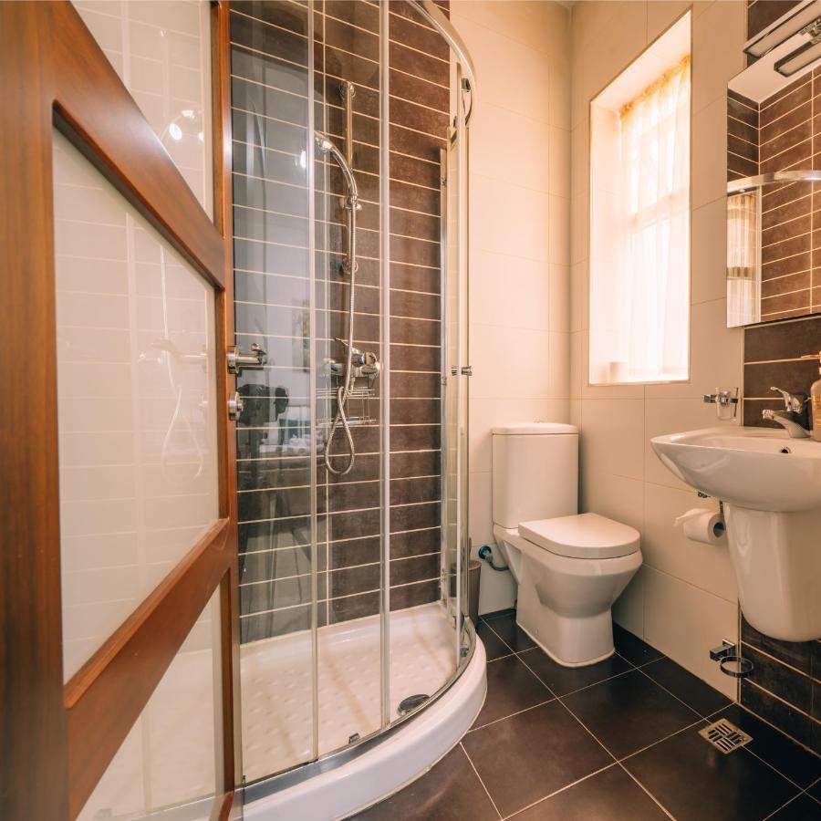 Crimson Court Apartment Is-Swieqi Екстериор снимка
