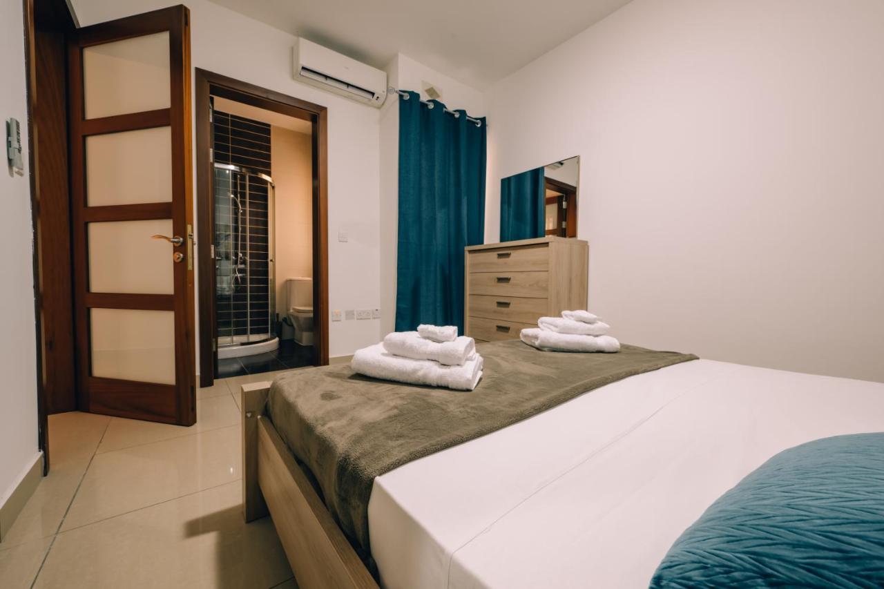 Crimson Court Apartment Is-Swieqi Екстериор снимка